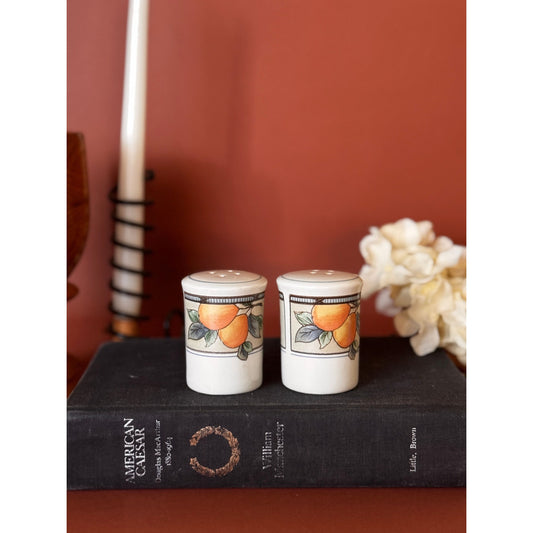 030-Mikasa Garden Harvest Shaker Set